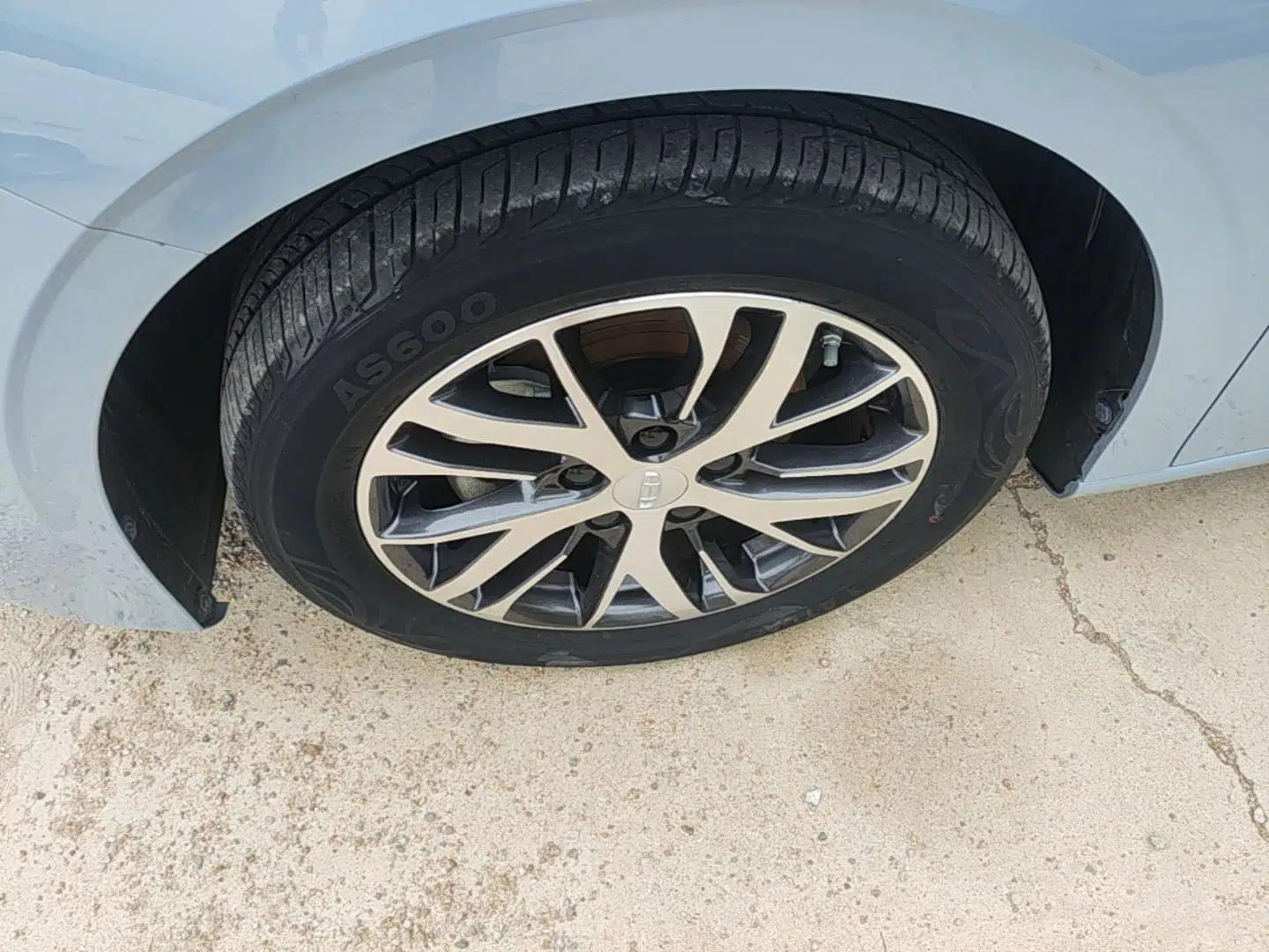 Geely Auto Emgrand 2023 4th Generation Champion Edition 1.5L CVT Luxury Model — миниатюра 10