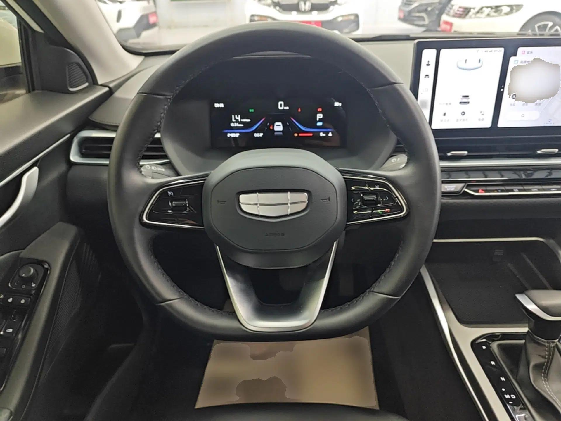 Geely Auto Emgrand 2026 Model 4th Generation 4 Millionth Anniversary Edition 1.5L CVT Overdrive Edition — миниатюра 13