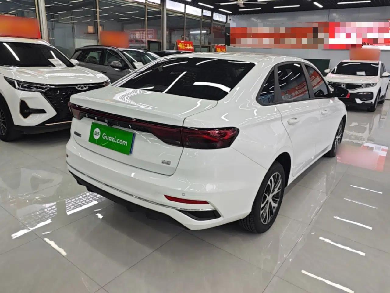 Geely Auto Emgrand 2026 Model 4th Generation 4 Millionth Anniversary Edition 1.5L CVT Overdrive Edition — миниатюра 6