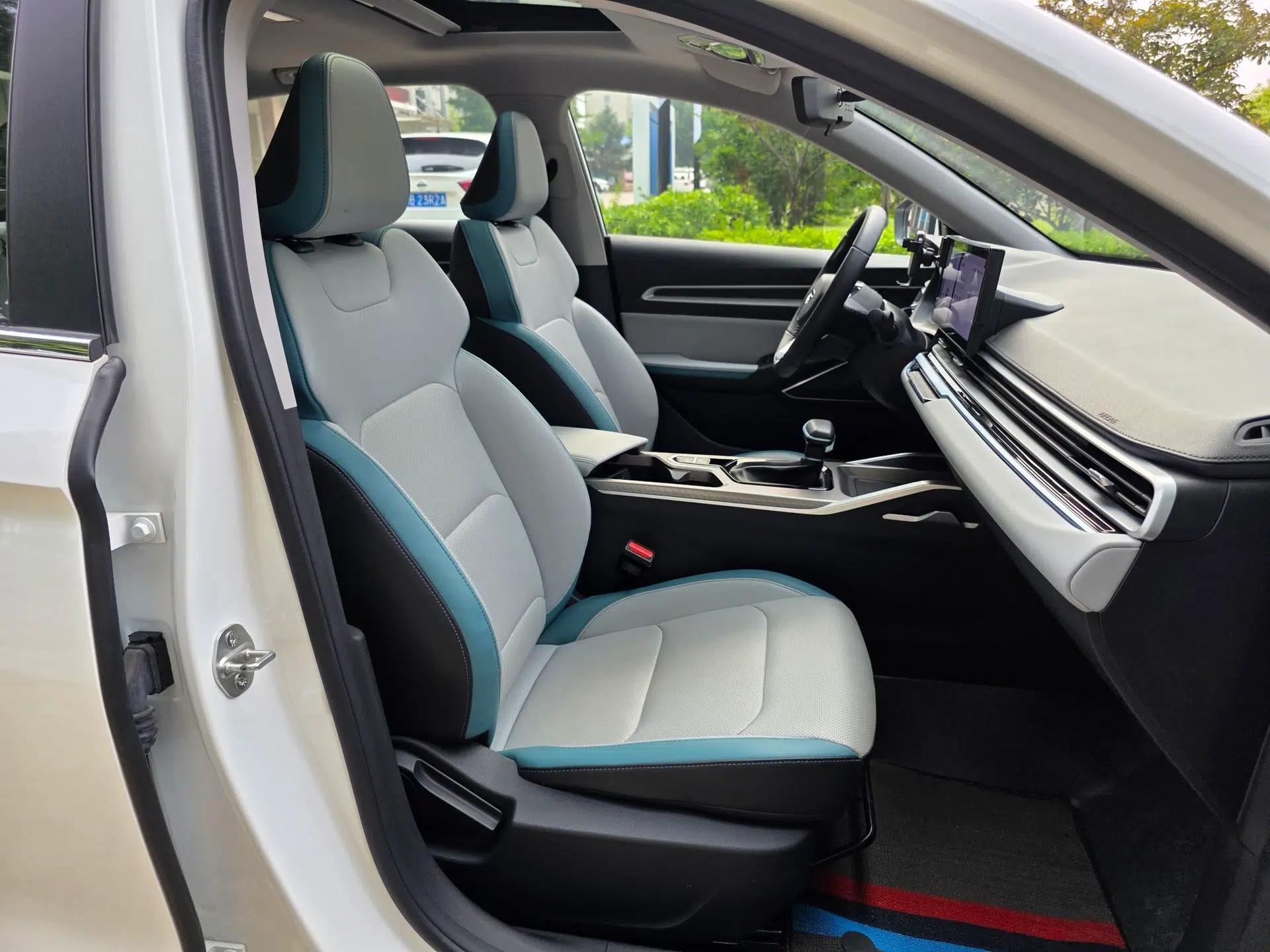 Geely Auto Emgrand 2023 4th Generation Champion Edition 1.5L CVT Flagship Model — миниатюра 23