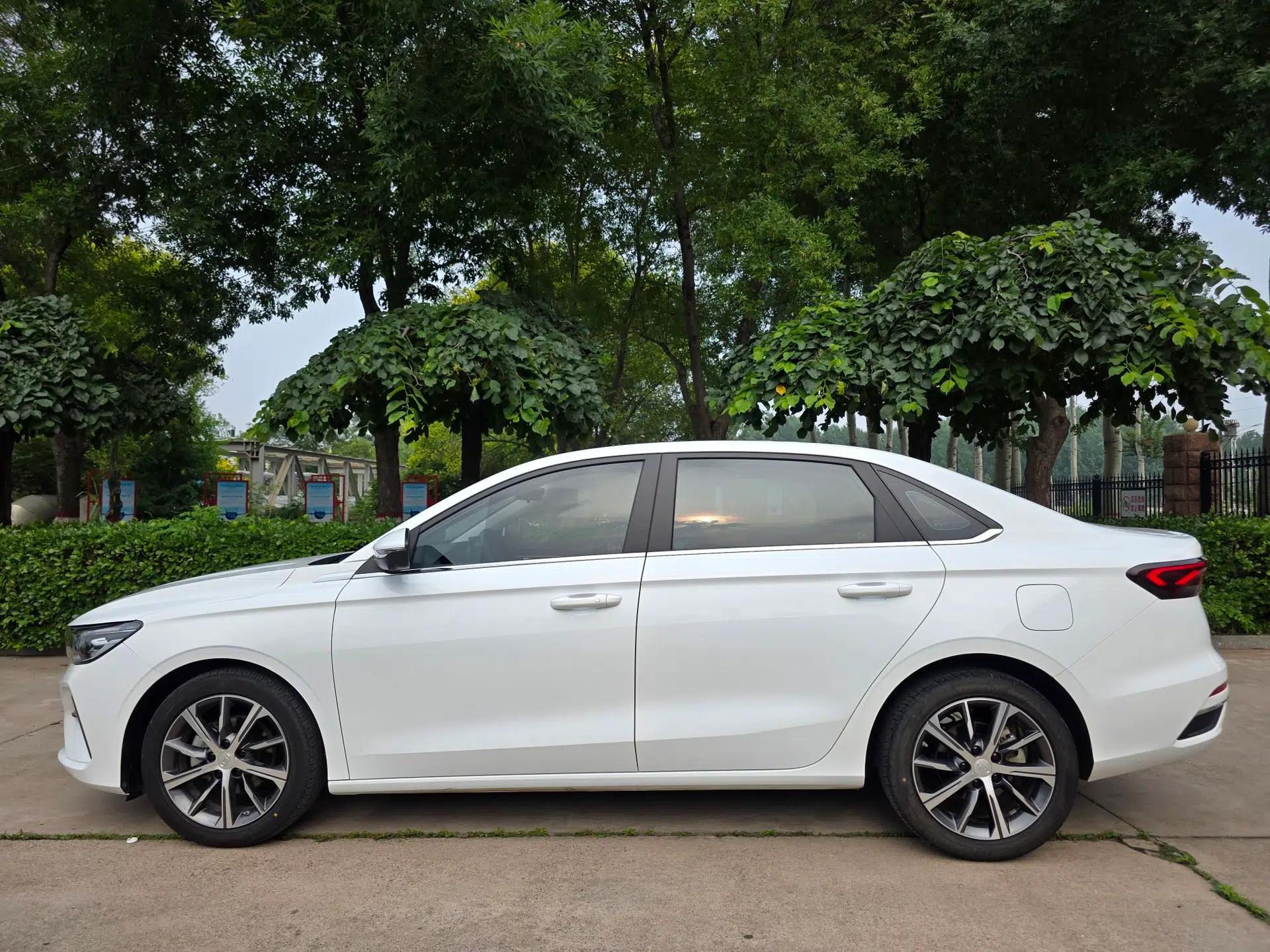 Geely Auto Emgrand 2023 4th Generation Champion Edition 1.5L CVT Flagship Model — миниатюра 5