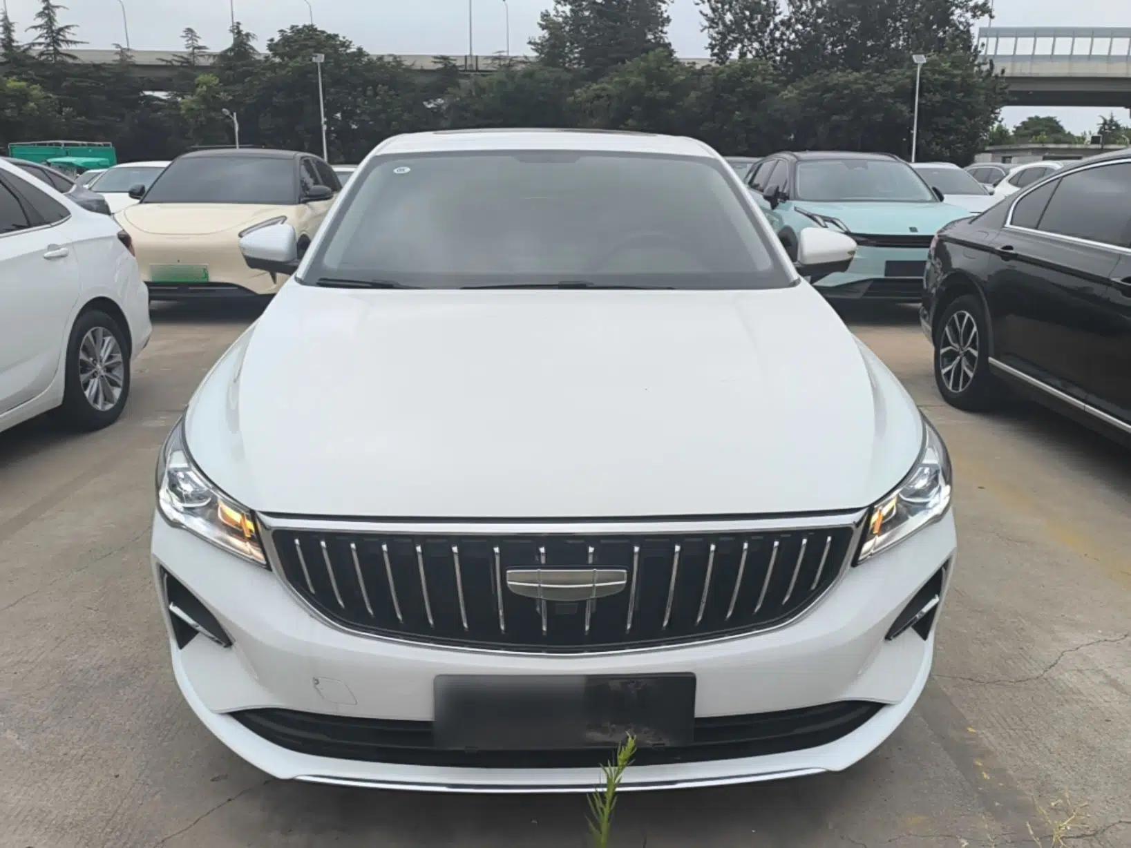Geely Auto Emgrand 2025 4th Generation 1.5L CVT Flagship Version — миниатюра 2