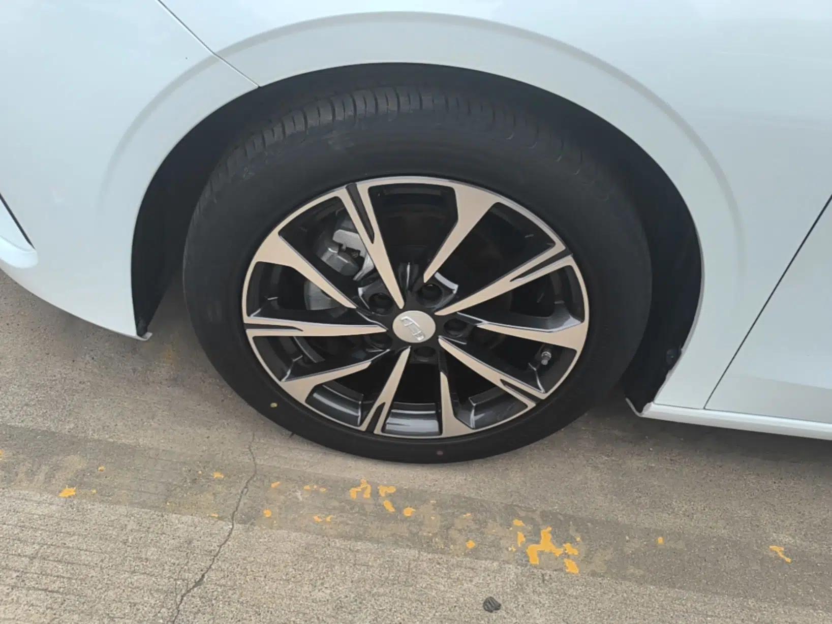 Geely Auto Emgrand 2025 4th Generation 1.5L CVT Flagship Version — миниатюра 15