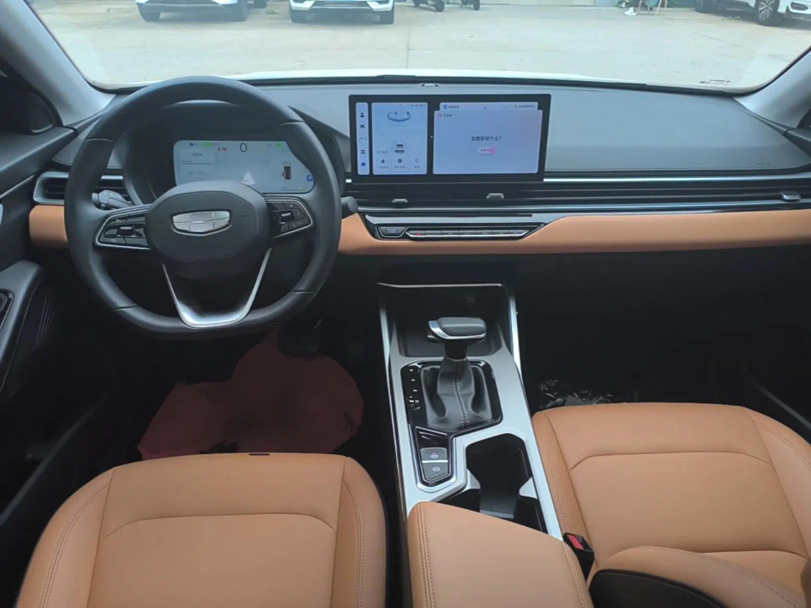 Geely Auto Emgrand 2025 4th Generation 1.5L CVT Flagship Version — миниатюра 17