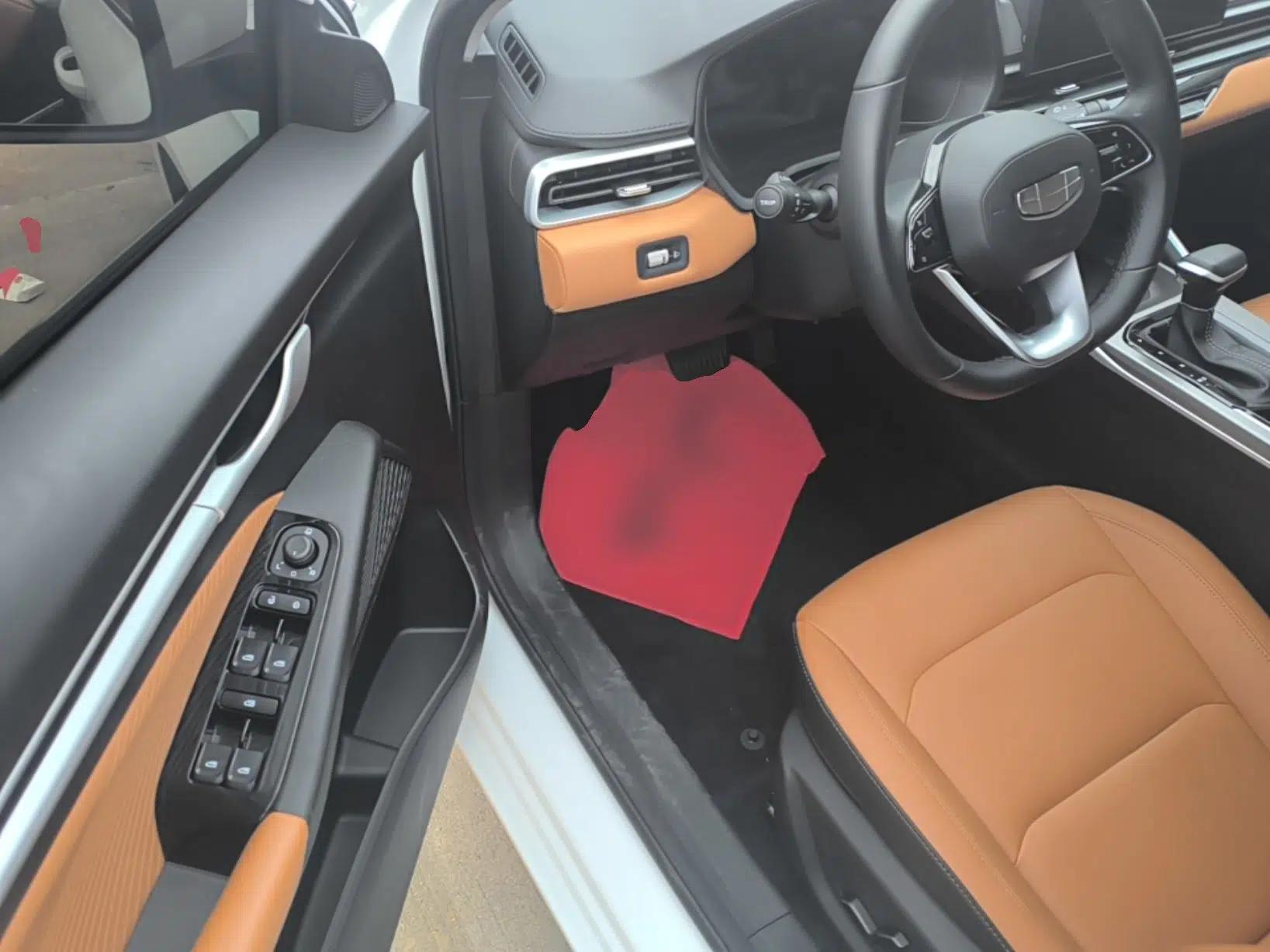 Geely Auto Emgrand 2025 4th Generation 1.5L CVT Flagship Version — миниатюра 23