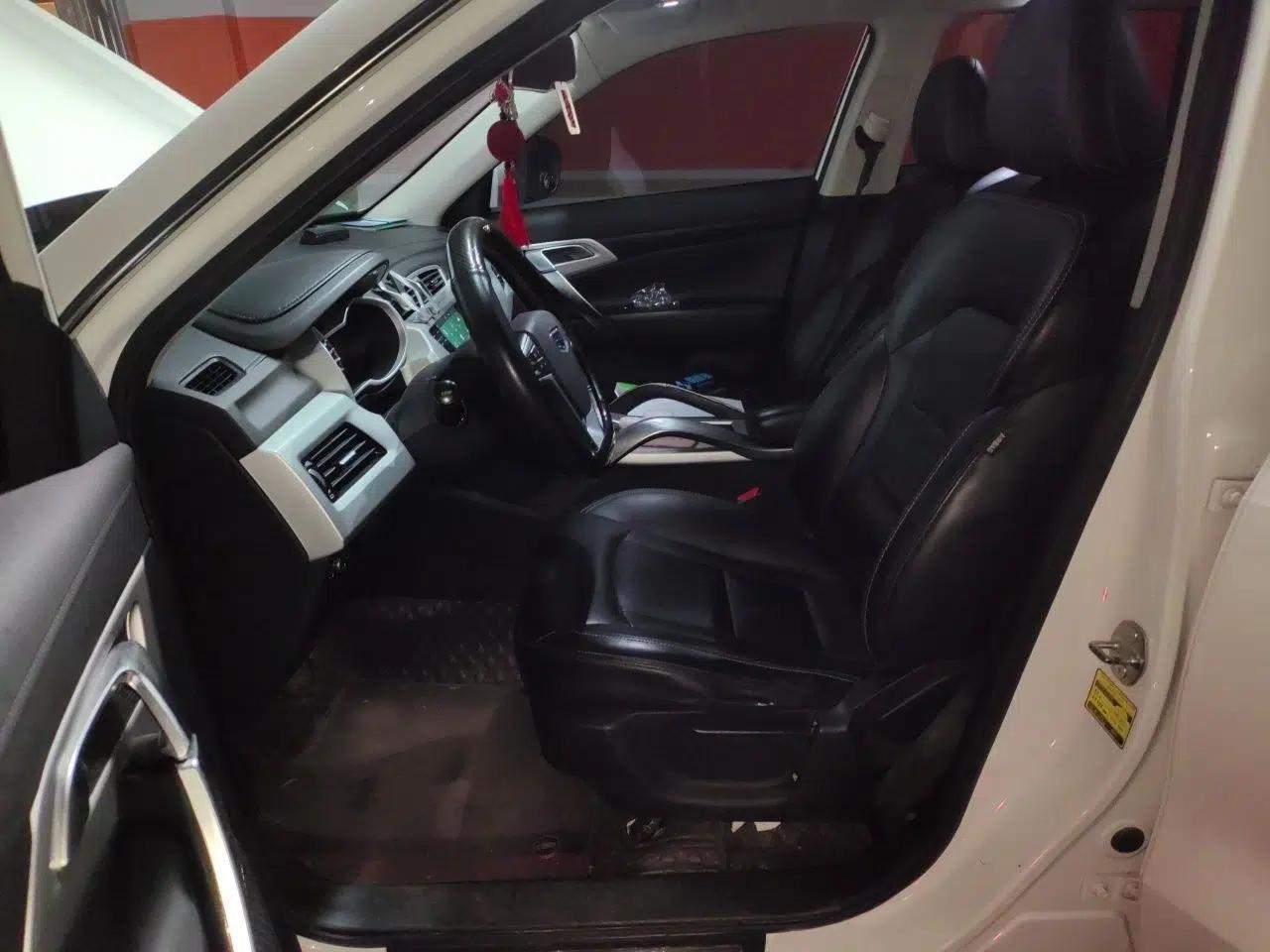 Geely Auto Emgrand X7 Sport 2016 1.8TD Automatic Smart Connectivity Version — миниатюра 13