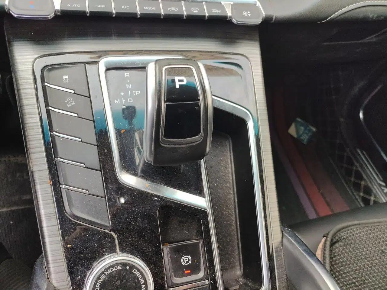 Geely Auto Emgrand X7 Sport 2020 1.5TD Automatic Smart Connect PRO — миниатюра 14