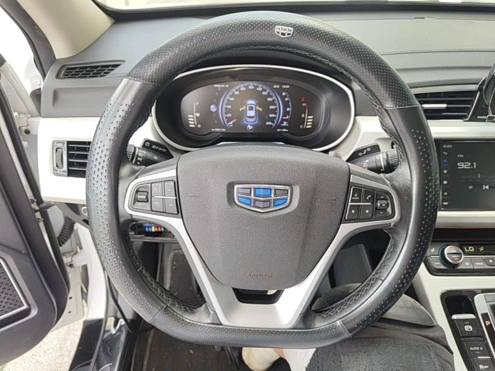 Geely Auto Emgrand X7 Sport 2018 1.8TD Automatic Two-Wheel Drive Smart Connect 4G Internet Edition — миниатюра 13