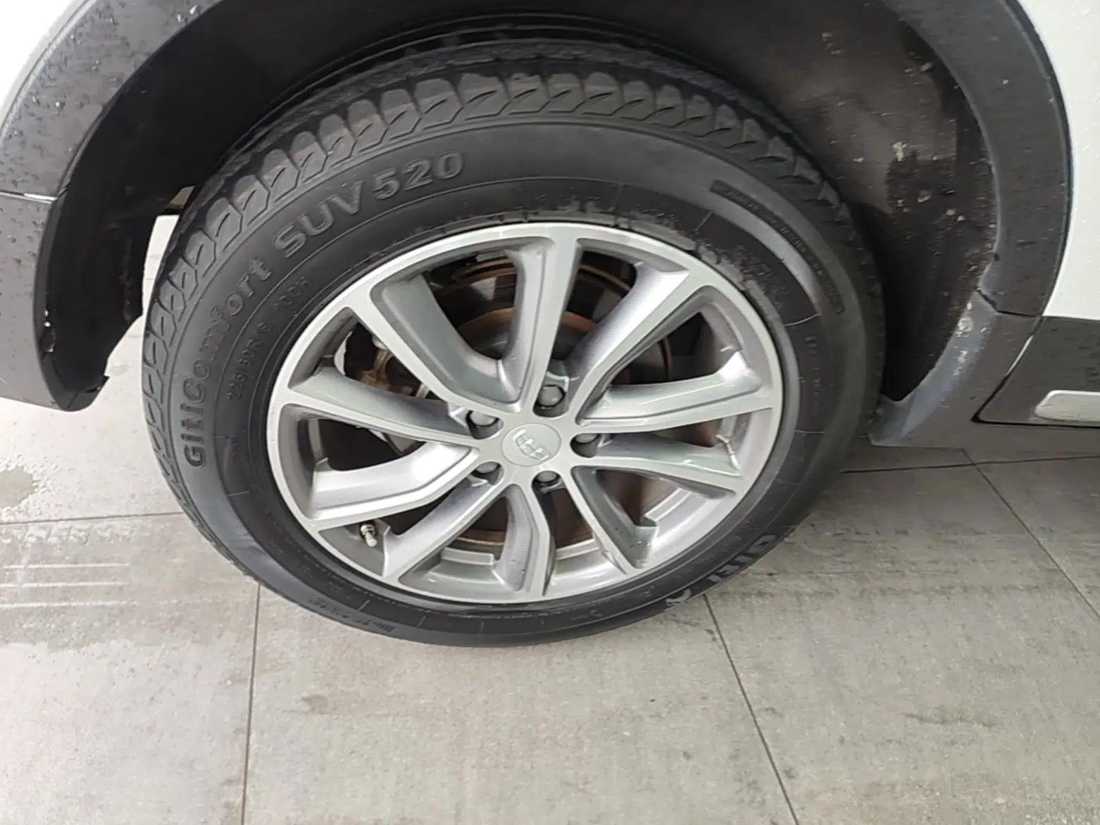 Geely Auto Emgrand X7 Sport 2018 1.8TD Automatic Two-Wheel Drive Smart Connect 4G Internet Edition — миниатюра 11