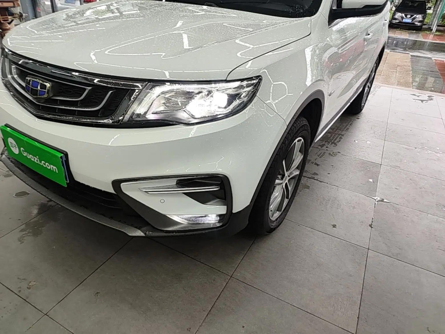 Geely Auto Emgrand X7 Sport 2018 1.8TD Automatic Two-Wheel Drive Smart Connect 4G Internet Edition — миниатюра 8