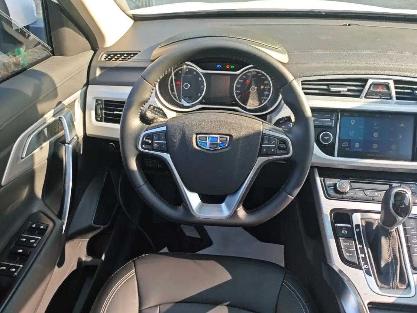 Geely Auto Emgrand X7 Sport 2016 1.8TD Automatic ZhiShang Model — миниатюра 13