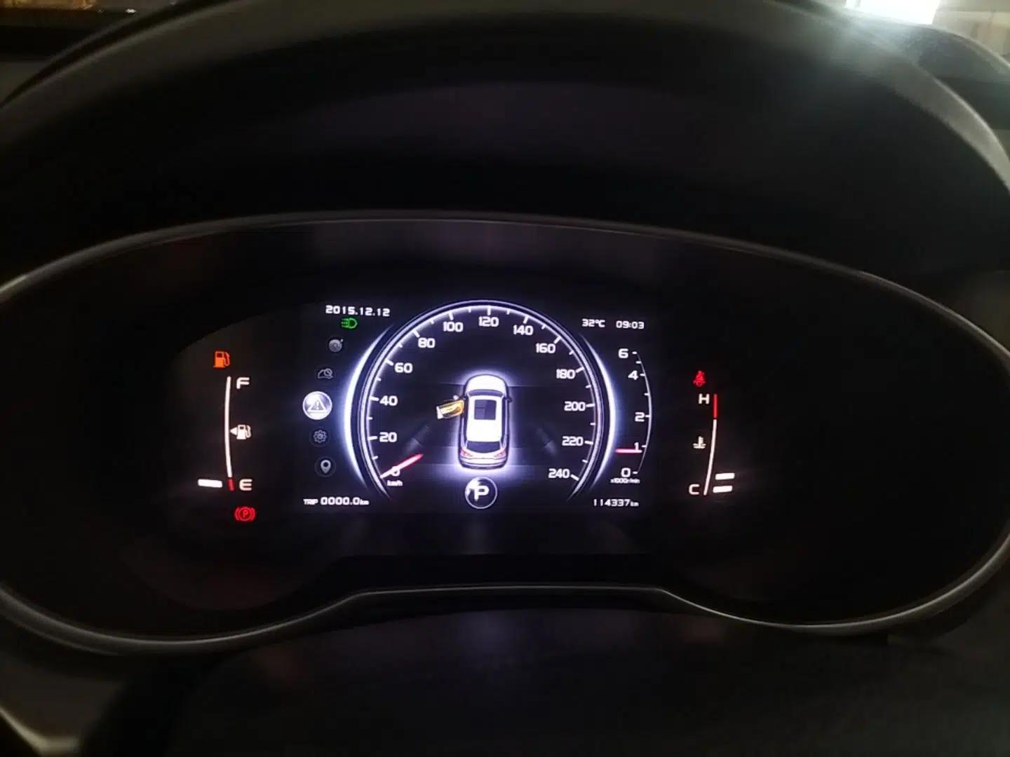 Geely Auto Emgrand X7 Sport 2016 1.8TD Automatic ZhiShang Model — миниатюра 14