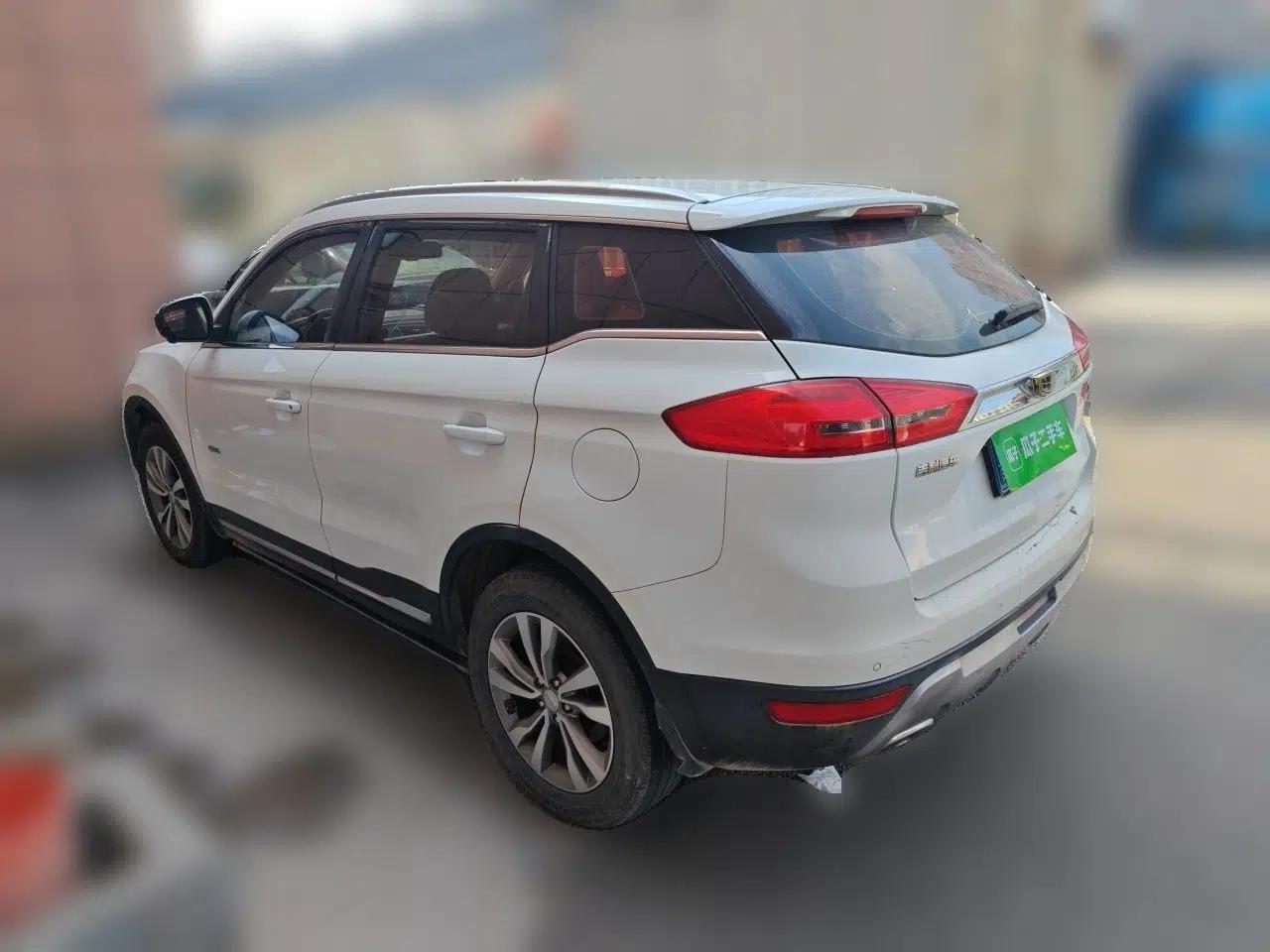 Geely Auto Emgrand X7 Sport 2016 1.8TD Automatic ZhiZun Version — миниатюра 4