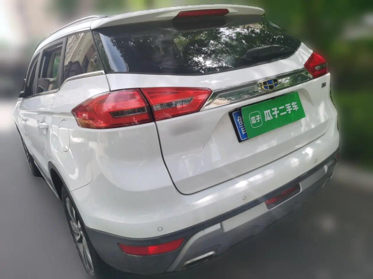 Geely Auto Emgrand X7 Sport 2016 1.8TD Automatic ZhiZun Version — миниатюра 4