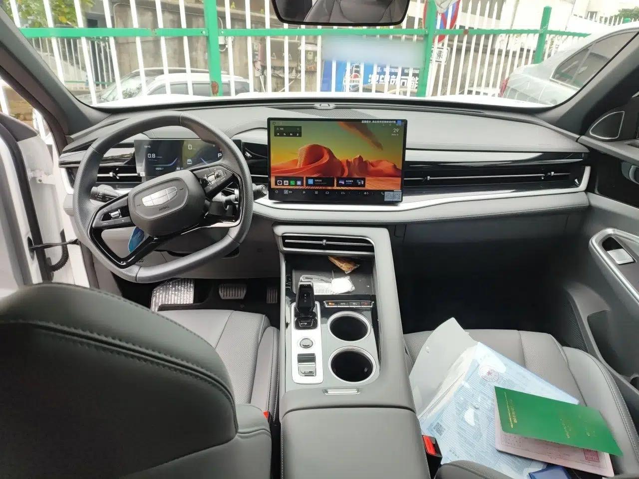 Geely Auto Emgrand X7 Sport 2026 Model 1.5TD Joyful — миниатюра 9