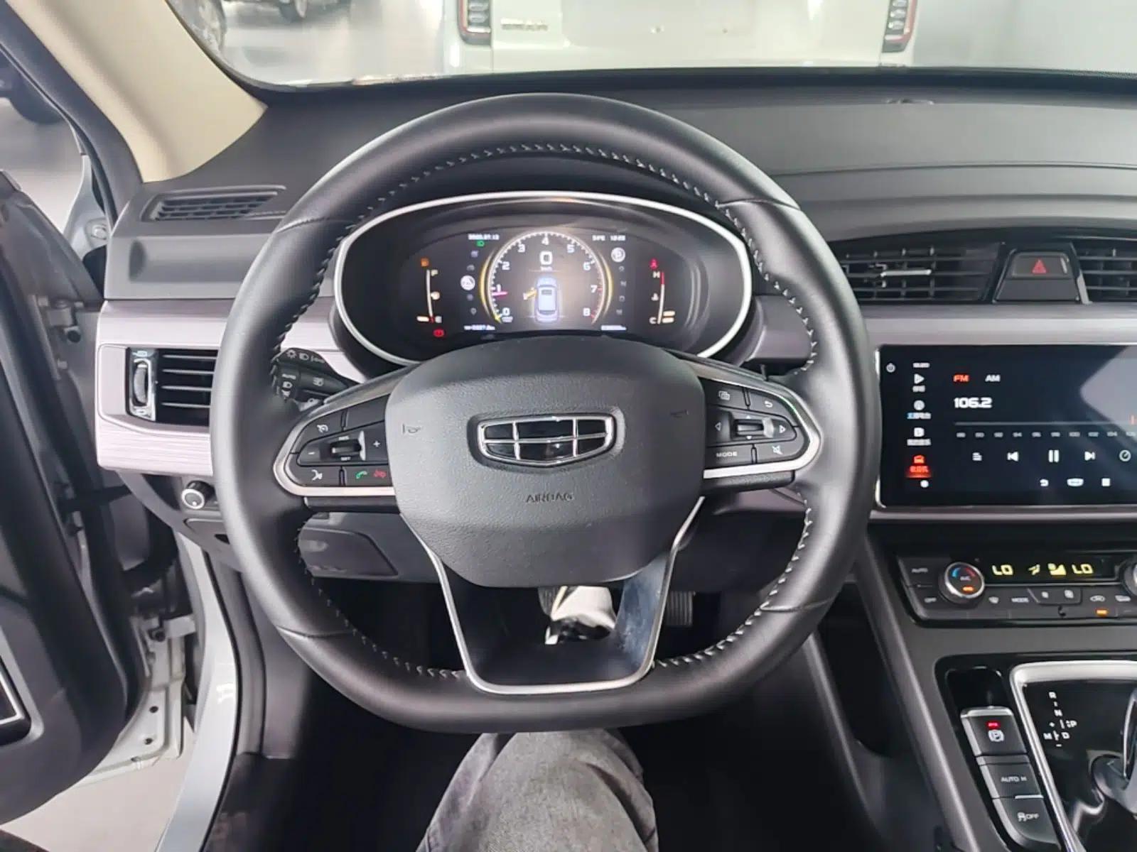Geely Auto Emgrand X7 Sport 2021 Million Edition 1.8TD DCT Two-Wheel Drive Luxury Model — миниатюра 13
