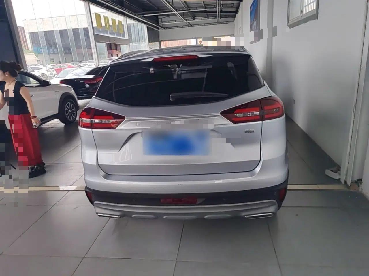Geely Auto Emgrand X7 Sport 2021 Million Edition 1.8TD DCT Two-Wheel Drive Luxury Model — миниатюра 5