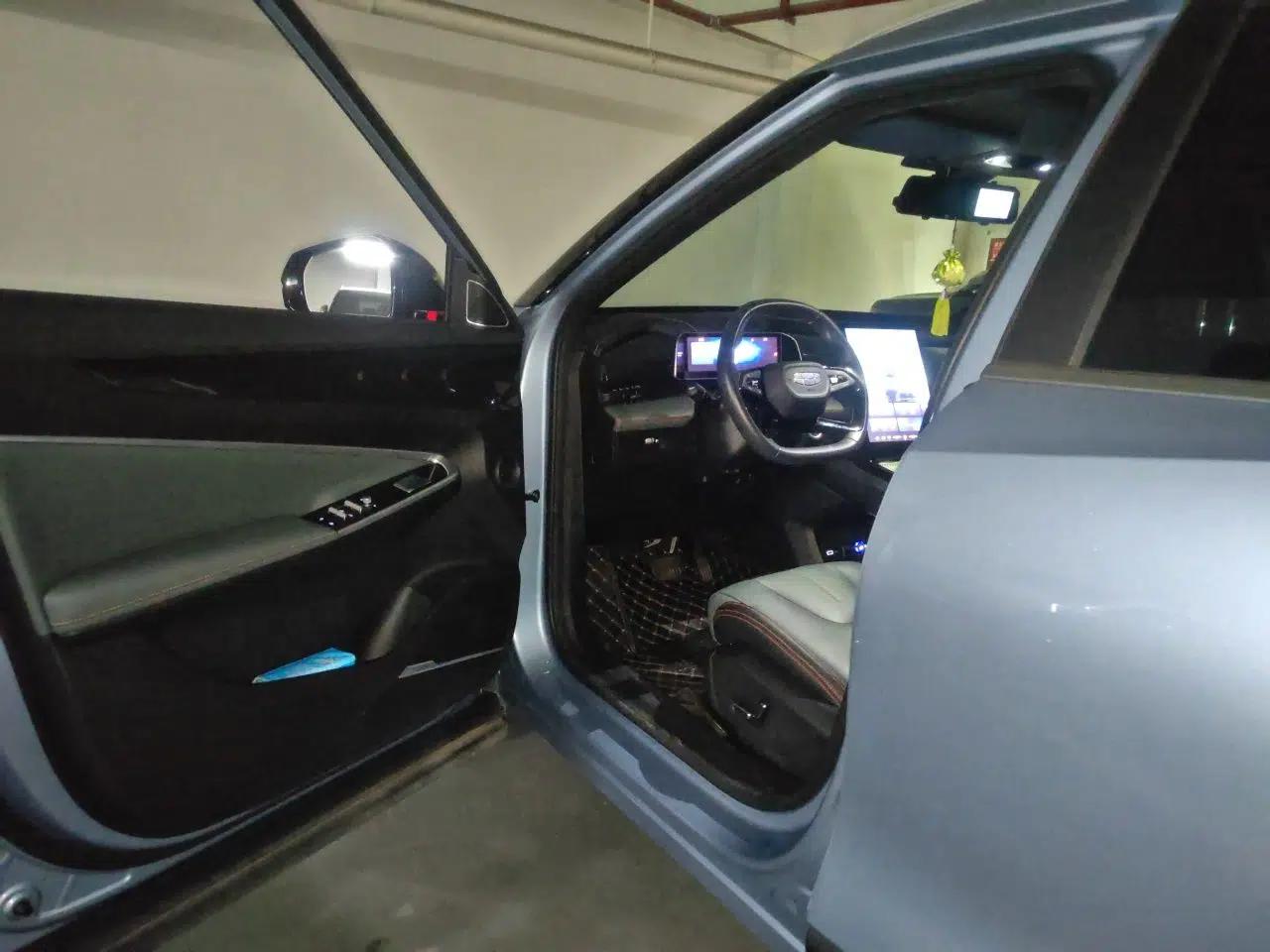 Geely Auto Emgrand X7 Sport 2024 1.5TD Dragon Edition — миниатюра 16