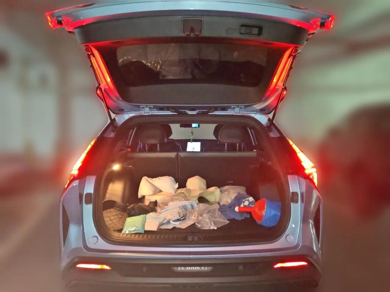 Geely Auto Emgrand X7 Sport 2024 1.5TD Dragon Edition — миниатюра 19