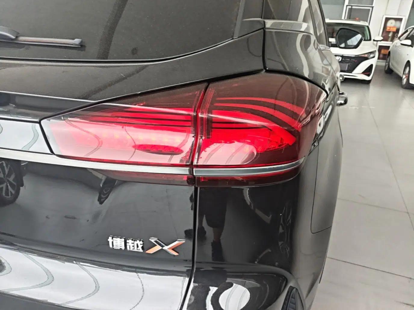 Geely Auto Emgrand X7 Sport 2022 Boyue X 1.8TD DCT Smart Model — миниатюра 9