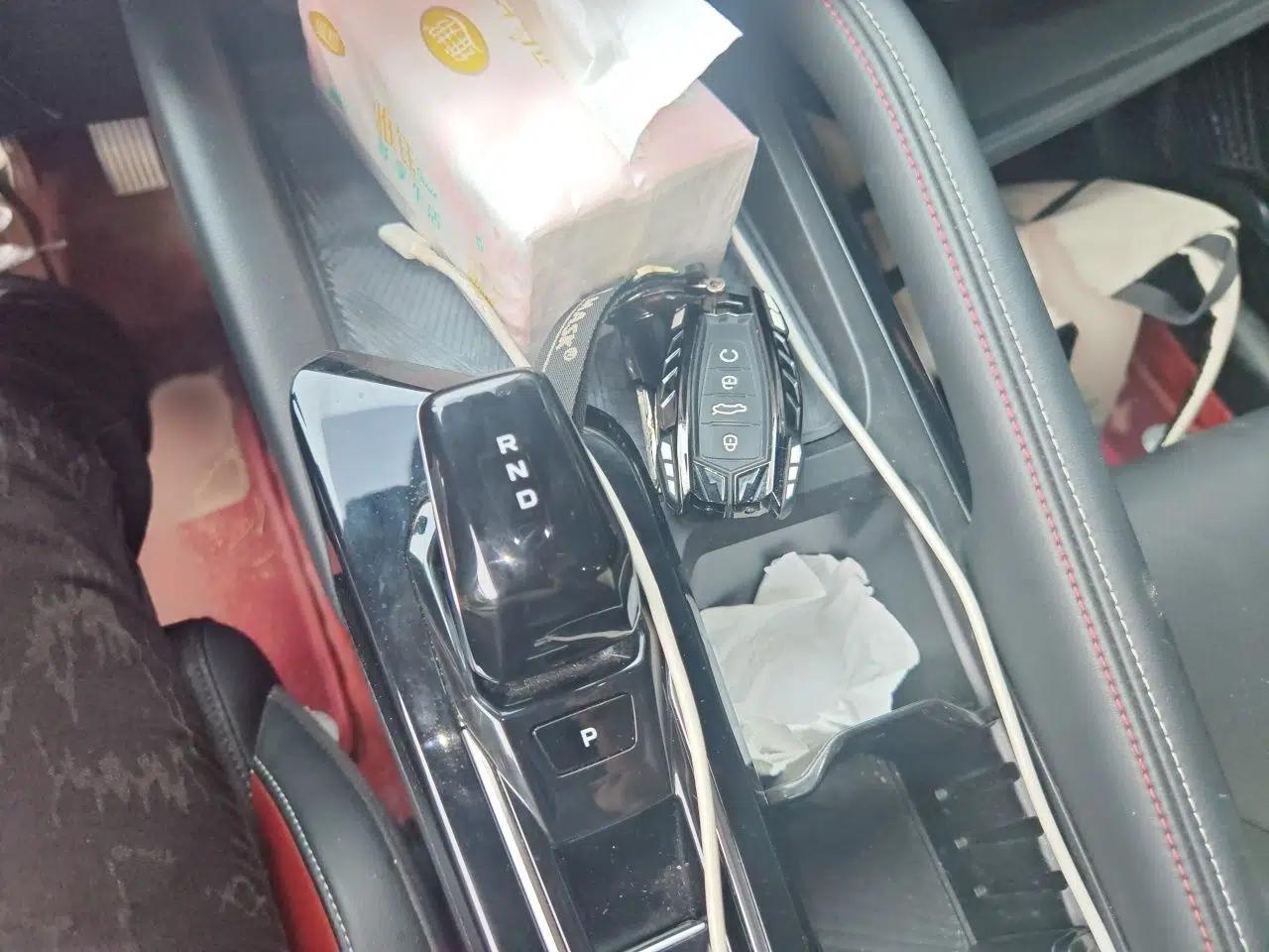 Geely Auto Coolray 2022 Bin Yue COOL 1.5TD DCT Hot Engine Edition — миниатюра 13