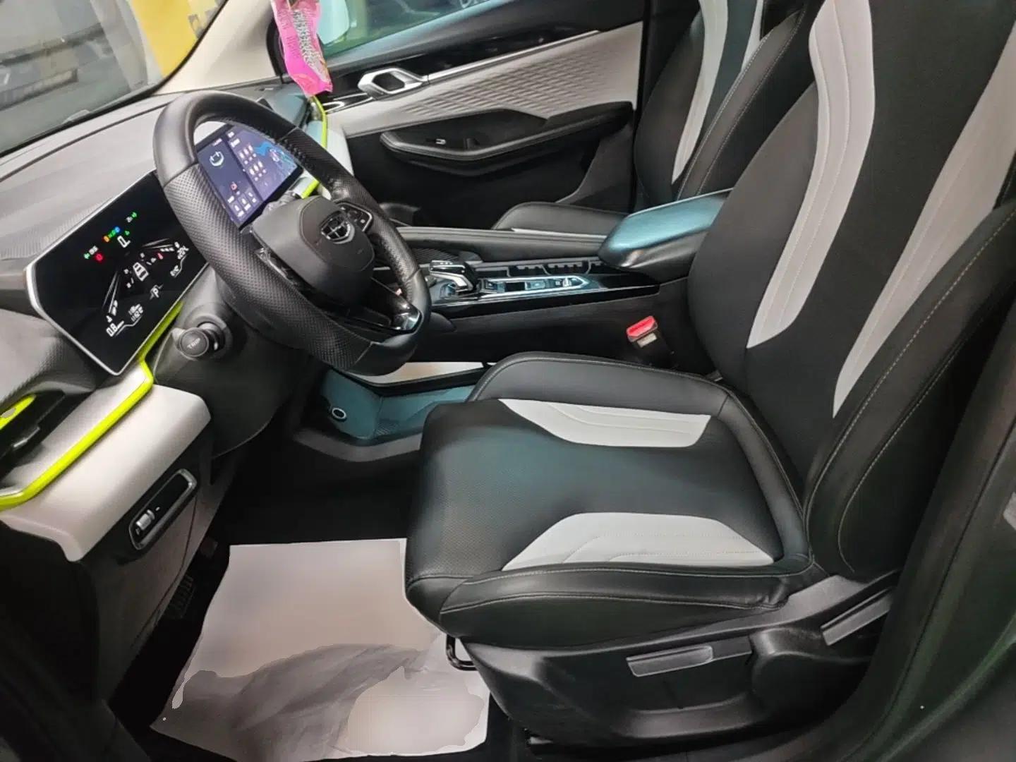Geely Auto Coolray 2022 Bin Yue COOL 1.5TD DCT Hot Engine Edition — миниатюра 17