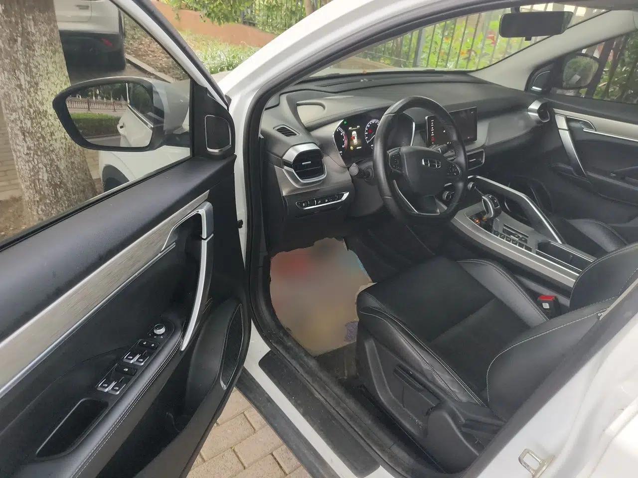 Geely Auto Coolray 2019 260T DCT Knight China VI Standard — миниатюра 16