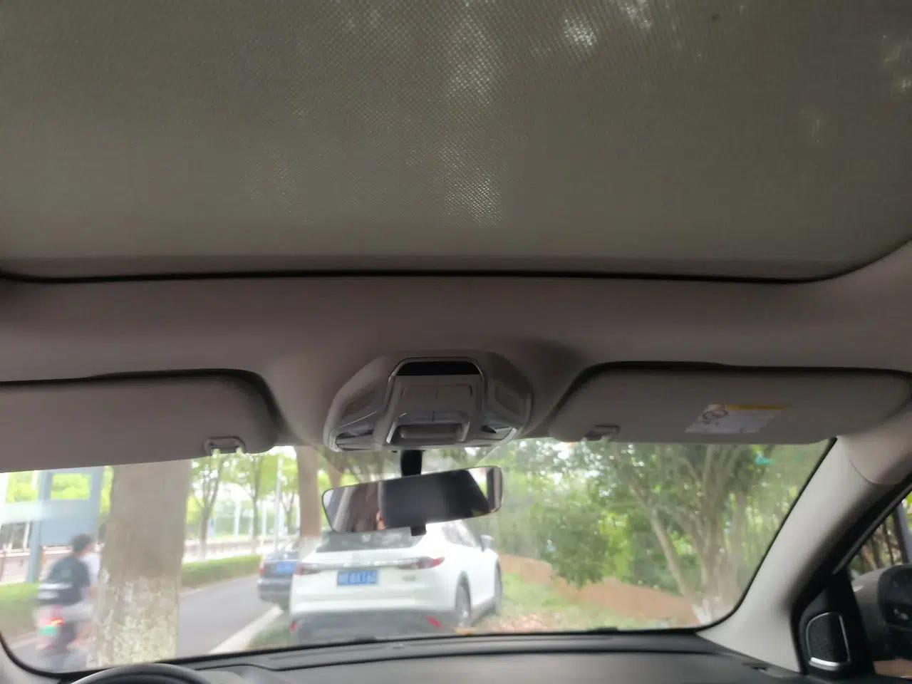 Geely Auto Coolray 2019 260T DCT Knight China VI Standard — миниатюра 18