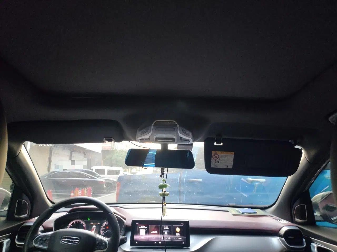 Geely Auto Coolray 2020 PRO 260T DCT Knight — миниатюра 15
