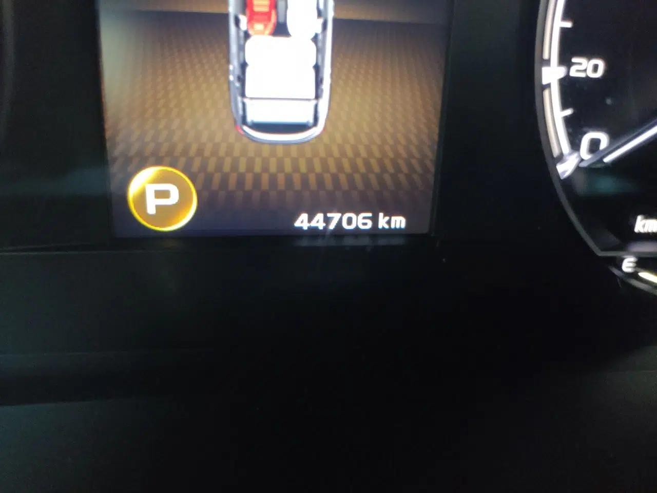 Geely Auto Coolray 2020 PRO 260T DCT Knight — миниатюра 9