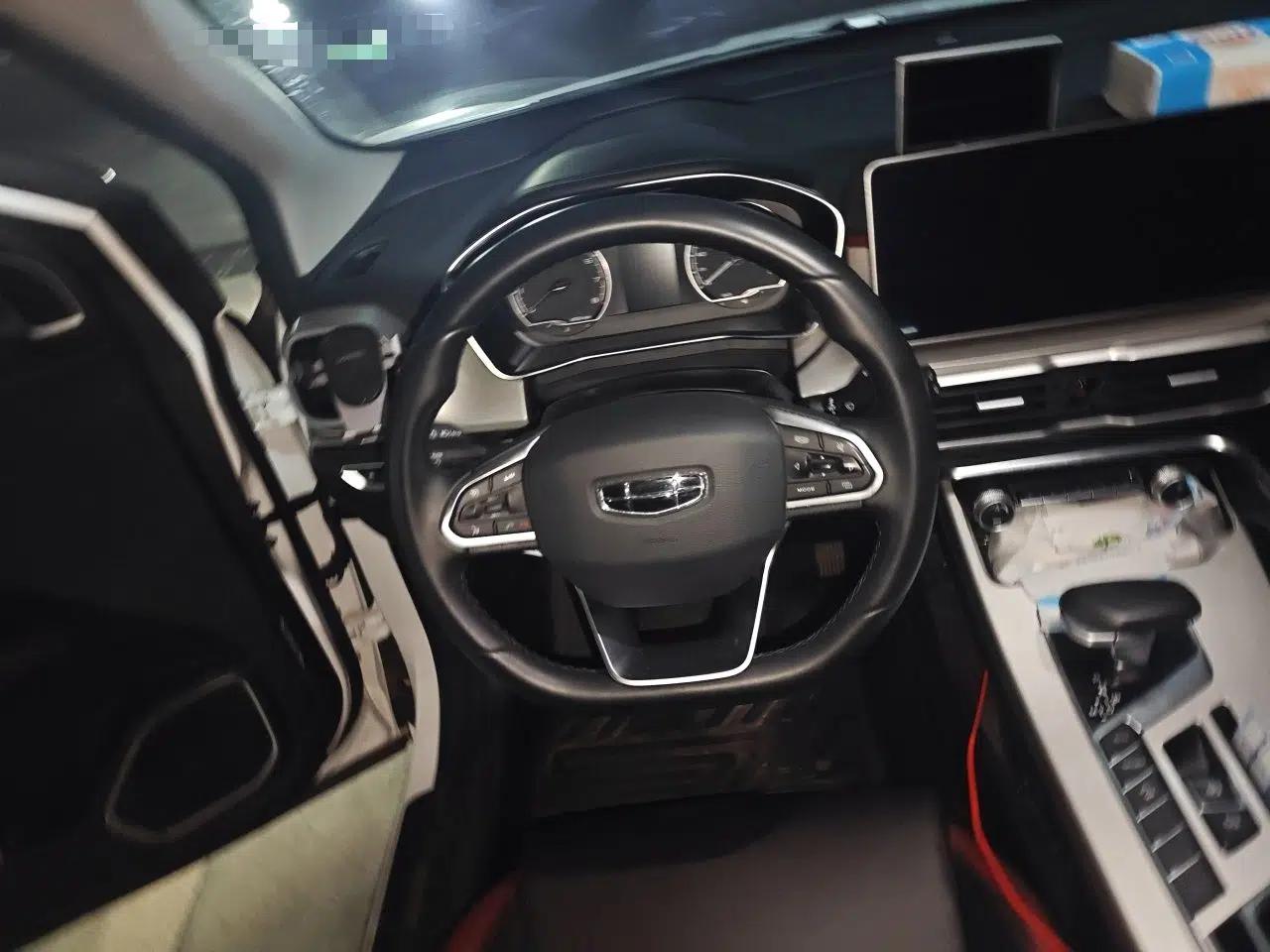 Geely Auto Coolray 2021 1.4T DCT Diamond Edition — миниатюра 10