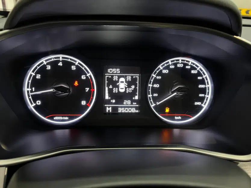 Geely Auto Coolray 2021 1.4T Manual Gold Edition — миниатюра 9