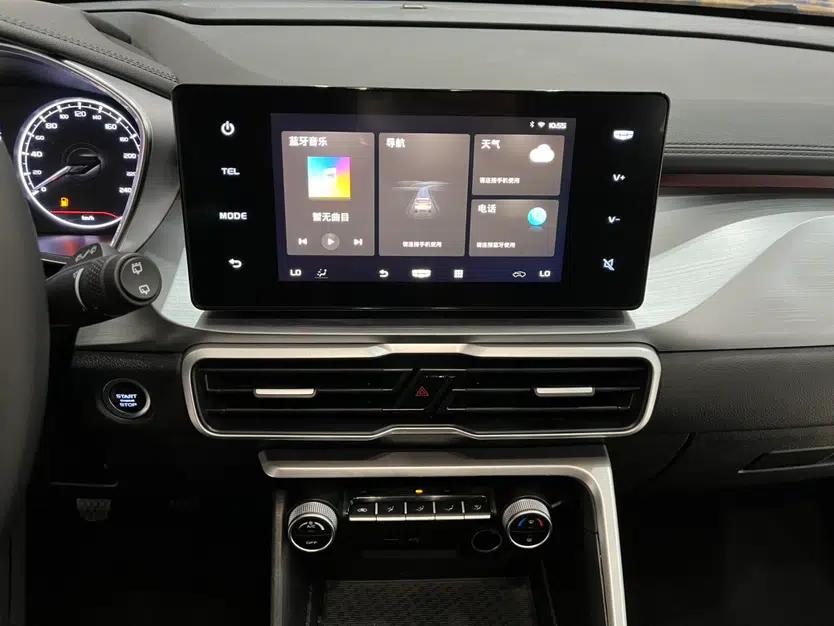 Geely Auto Coolray 2021 1.4T Manual Gold Edition — миниатюра 10