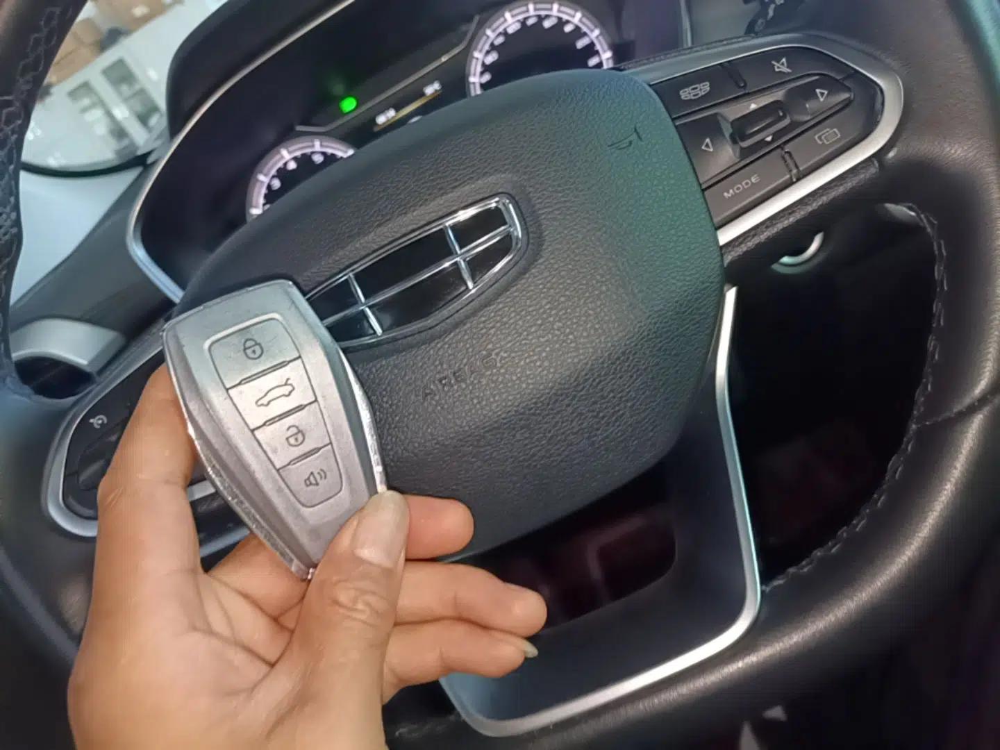 Geely Auto Coolray 2021 1.4T DCT Platinum Edition — миниатюра 28