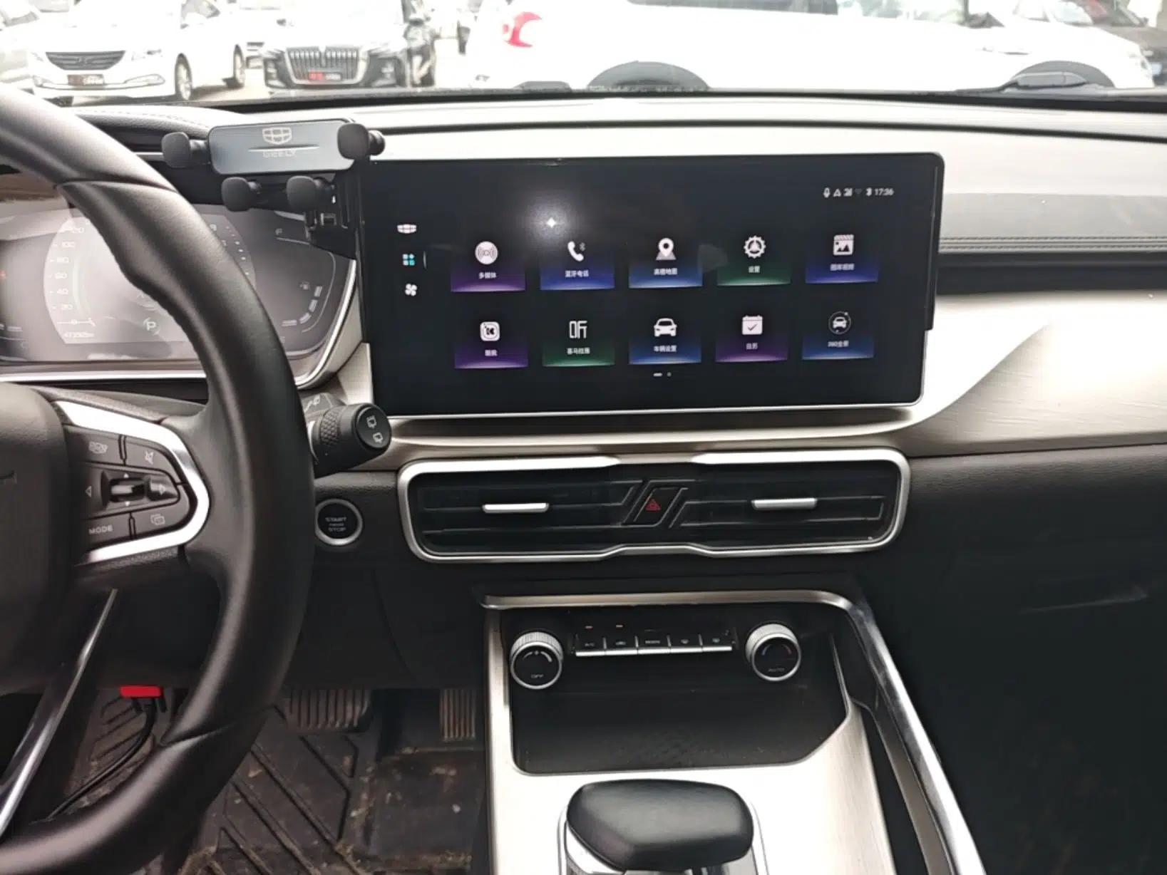 Geely Auto Coolray 2023 1.5T DCT Diamond Edition — миниатюра 15
