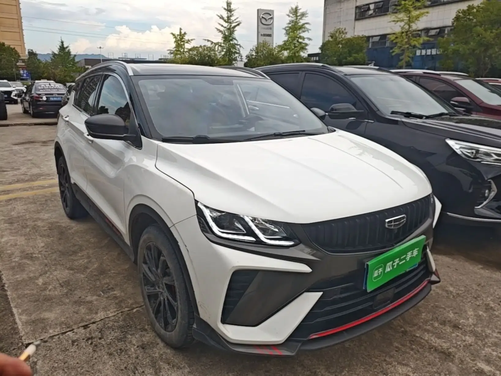 Geely Auto Coolray 2023 1.5T DCT Diamond Edition — миниатюра 3