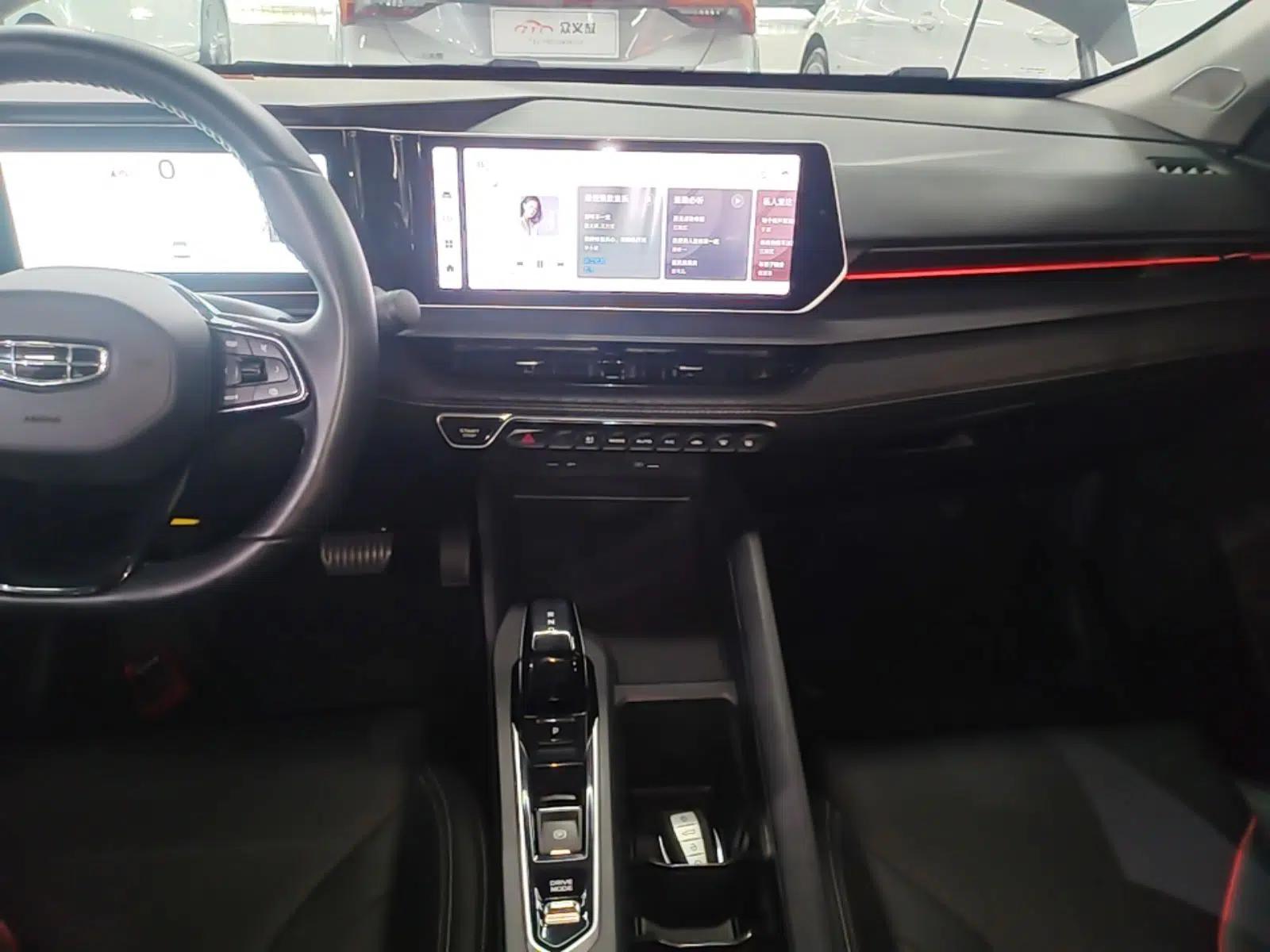 Geely Auto Binray 2022 Binrui COOL 1.5T DCT Electric Edition — миниатюра 15