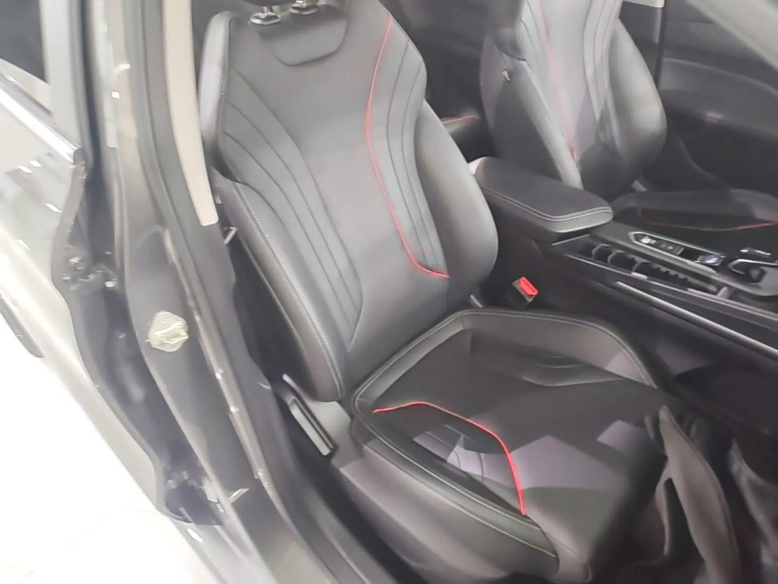 Geely Auto Binray 2022 Binrui COOL 1.5T DCT Electric Edition — миниатюра 19