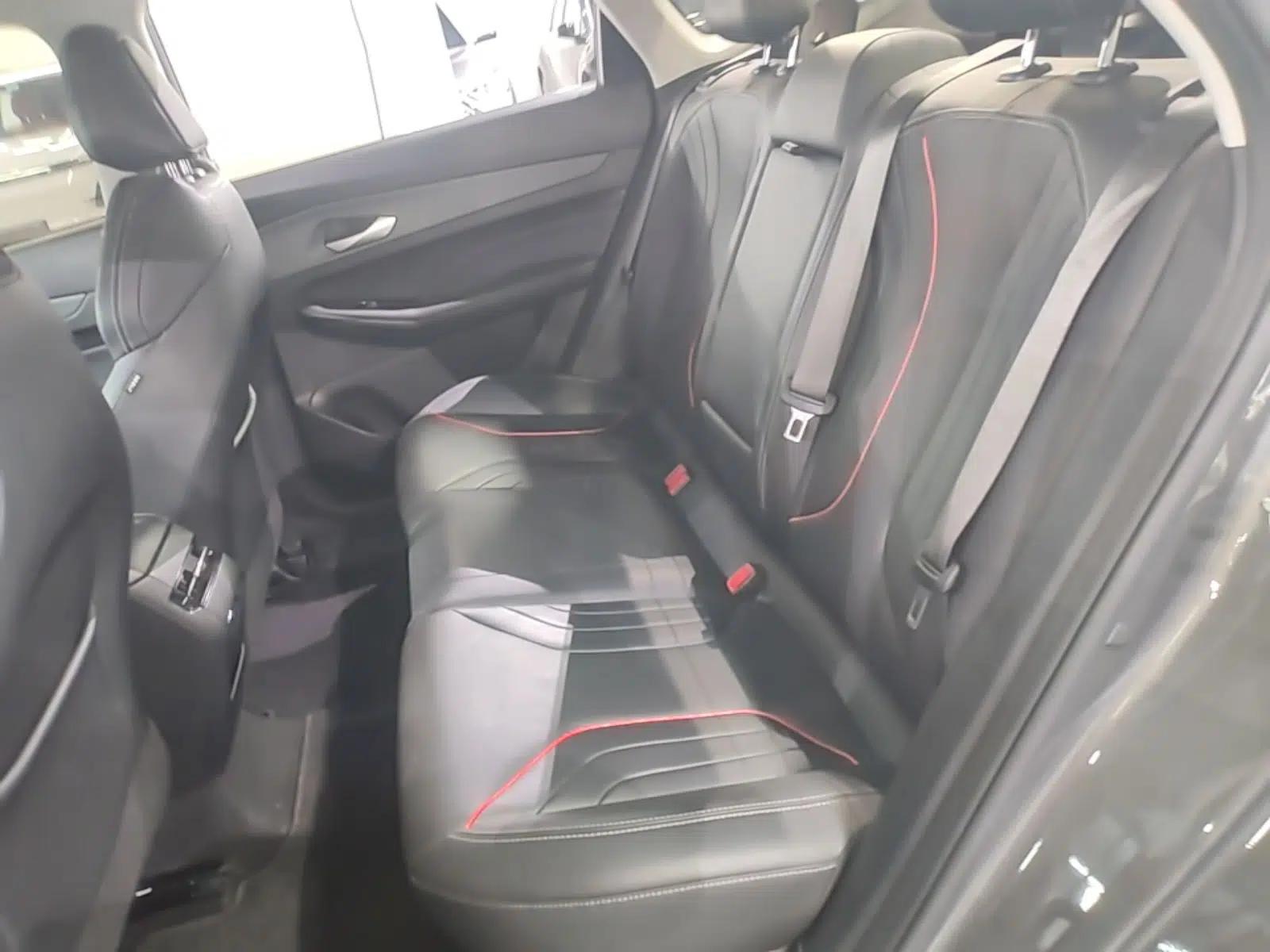 Geely Auto Binray 2022 Binrui COOL 1.5T DCT Electric Edition — миниатюра 20