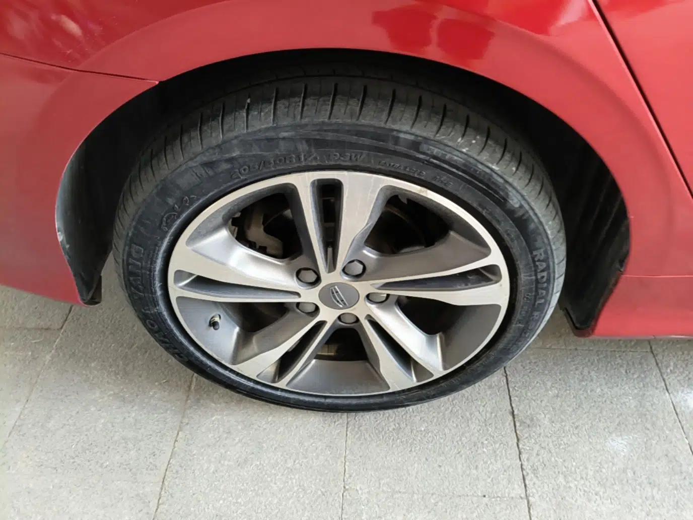 Geely Auto Binray 2019 200T DCT Binzhi Edition — миниатюра 11