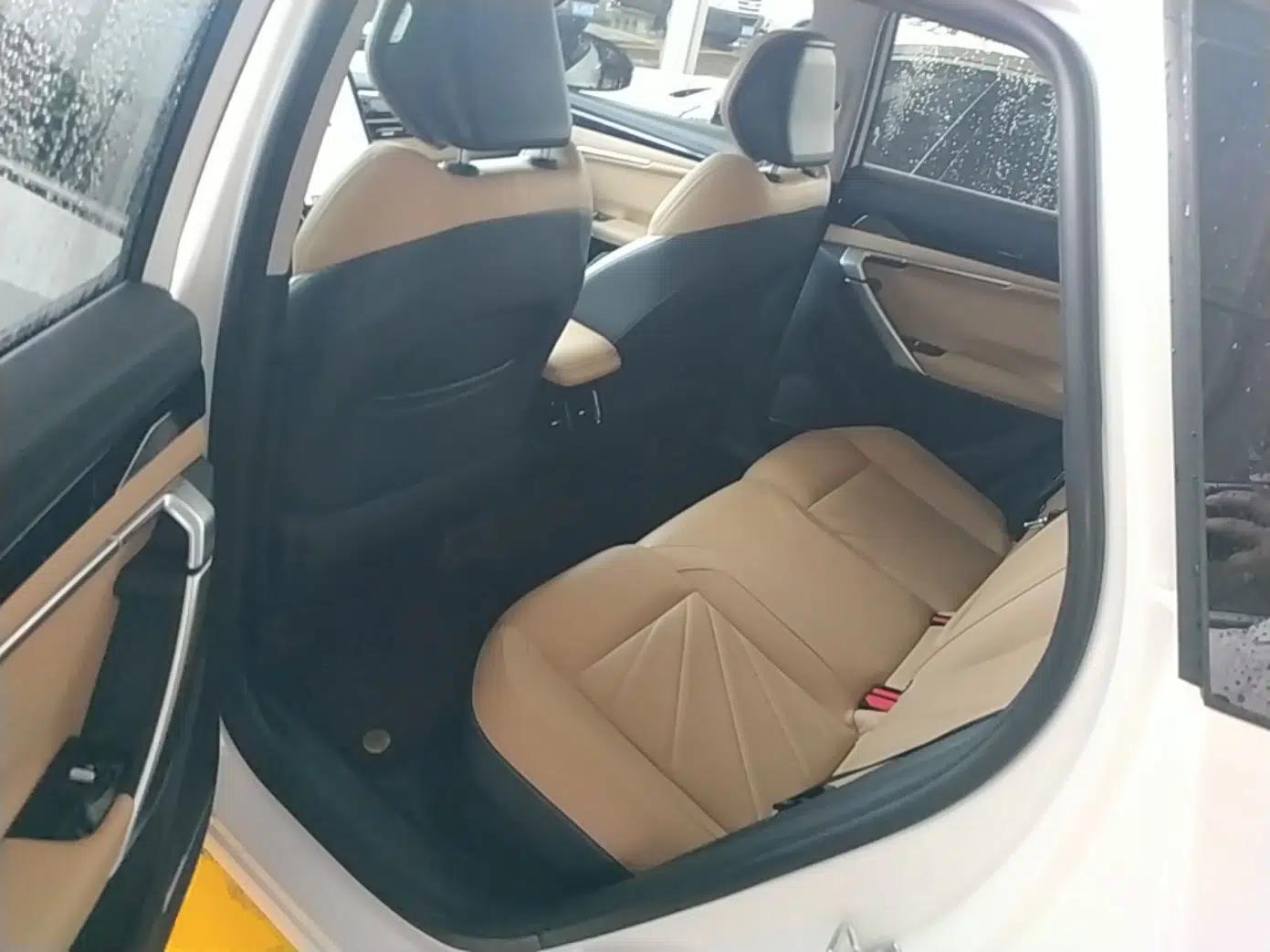 Geely Auto FX11 2023 2.0TD DCT Flagship Version — миниатюра 20