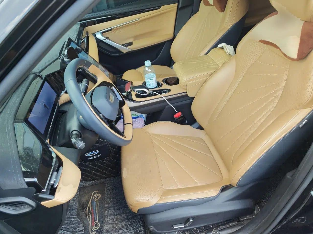 Geely Auto FX11 2023 1.5TD DCT Prestige Edition — миниатюра 12