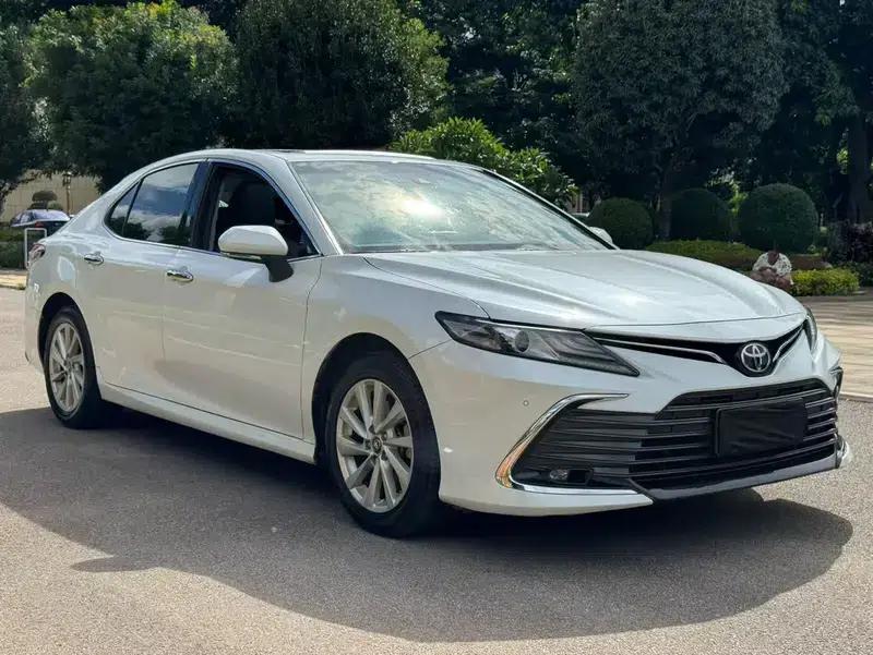 Camry 2021 2.0E Elite Edition — миниатюра 3