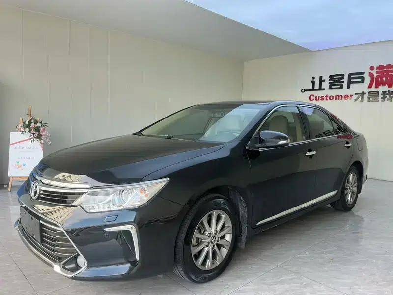 Camry 2016 2.0G 10th Anniversary Leading Edition — миниатюра 1