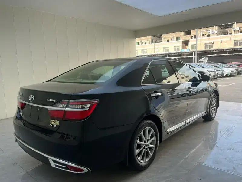 Camry 2016 2.0G 10th Anniversary Leading Edition — миниатюра 6