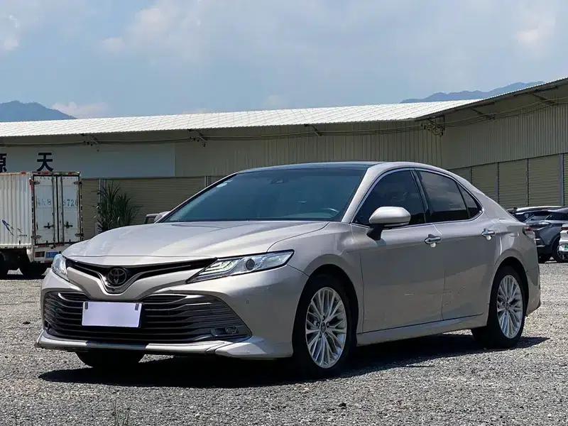 2018 Camry 2.5G Luxury Edition — миниатюра 1