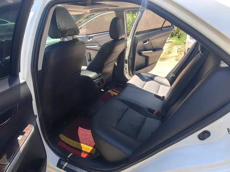 Camry 2015 2.0G Leading Edition — миниатюра 13