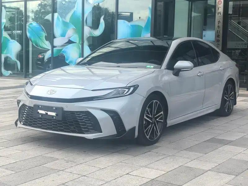 2024 Camry 2.0S Sport Edition — миниатюра 1