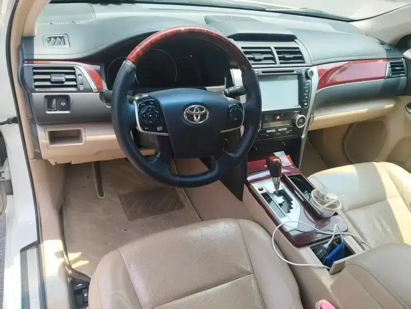 2012 Camry 2.5G Luxury Edition — миниатюра 6