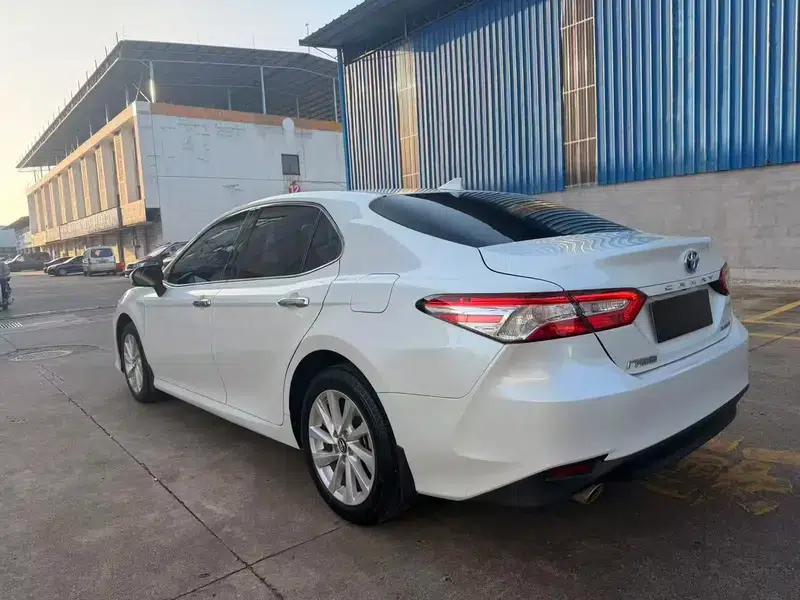 2023 Camry 2.5G Luxury Edition — миниатюра 4